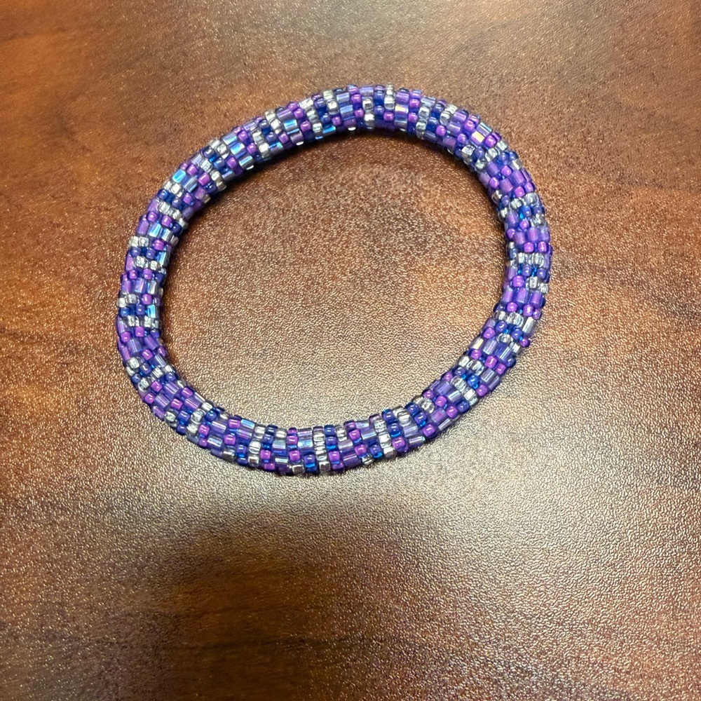 Elegant Purple Beaded Bracelet